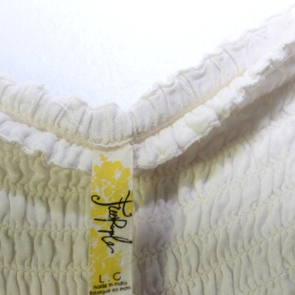 Free People Lace Kadek Shorts Off White Smocked Floral Cutout Size Large H13520 - Picture 6 of 10